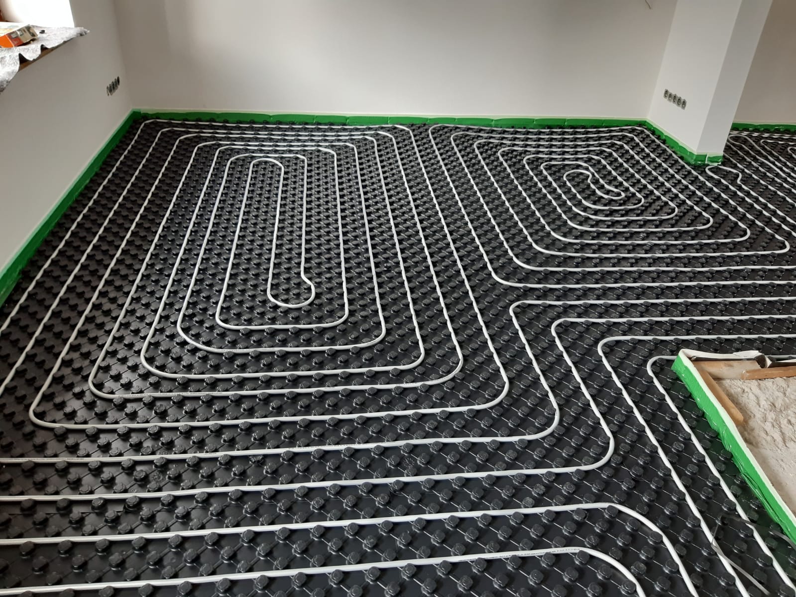 Fußbodenheizung nachrüsten Einfamilienhaus Bremen-Schwachhausen – fertige Installation