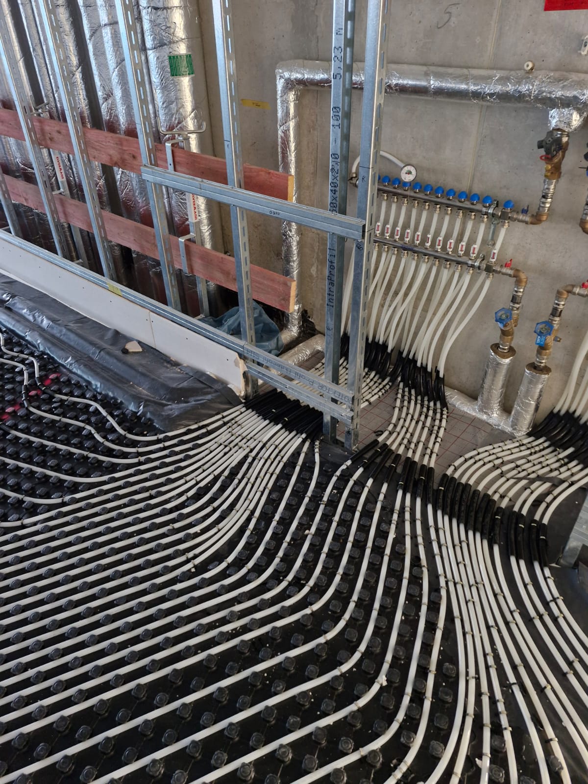 Fußbodenheizung Fräsmethode Altbau Bremen-Findorff